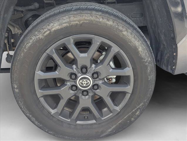 Used 2024 Toyota Tundra Platinum image 27