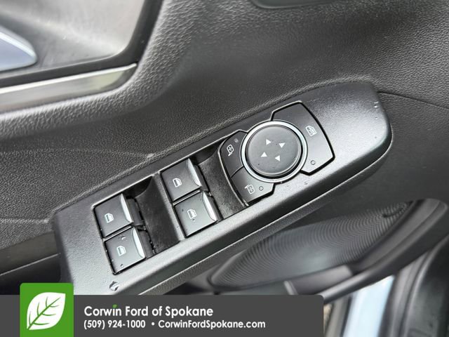 Used 2022 Ford Escape Titanium image 23