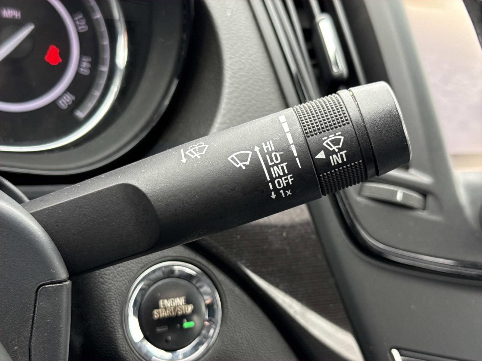 Used 2016 Buick Regal Premium w/ Driver Confidence Package #1 FWD image 18