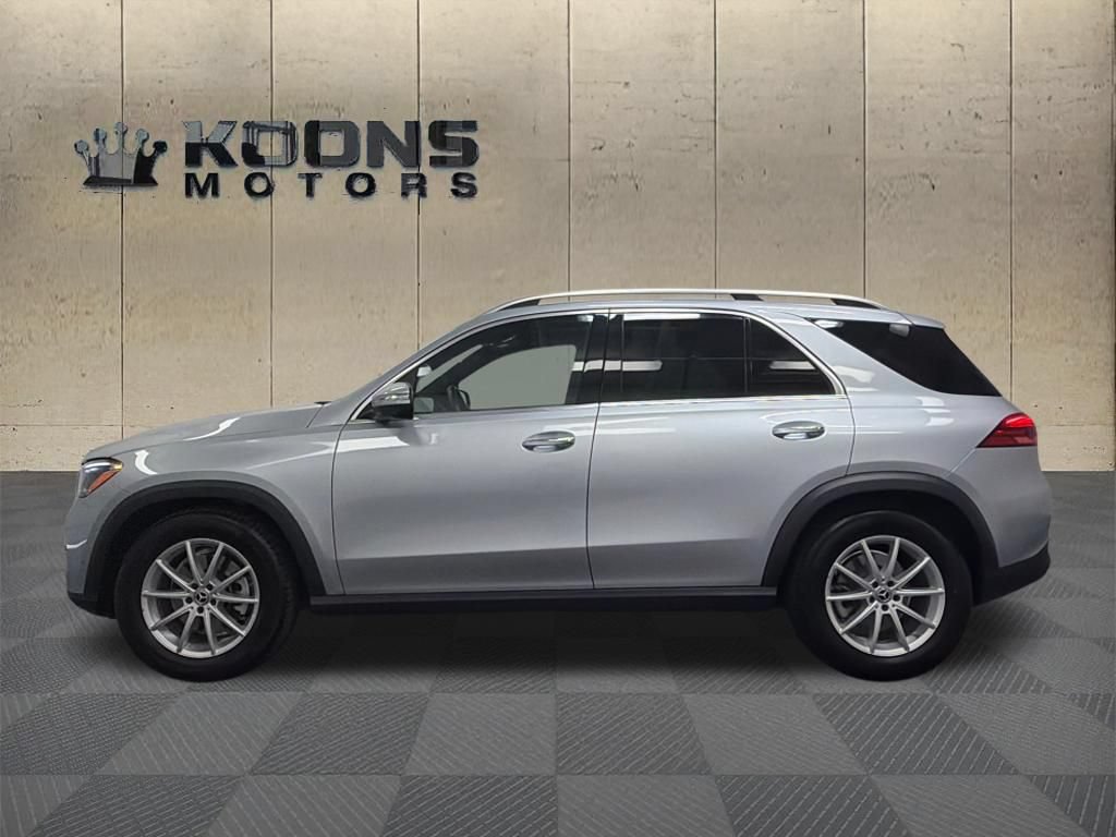 Used 2025 Mercedes-Benz GLE 350 4MATIC image 4
