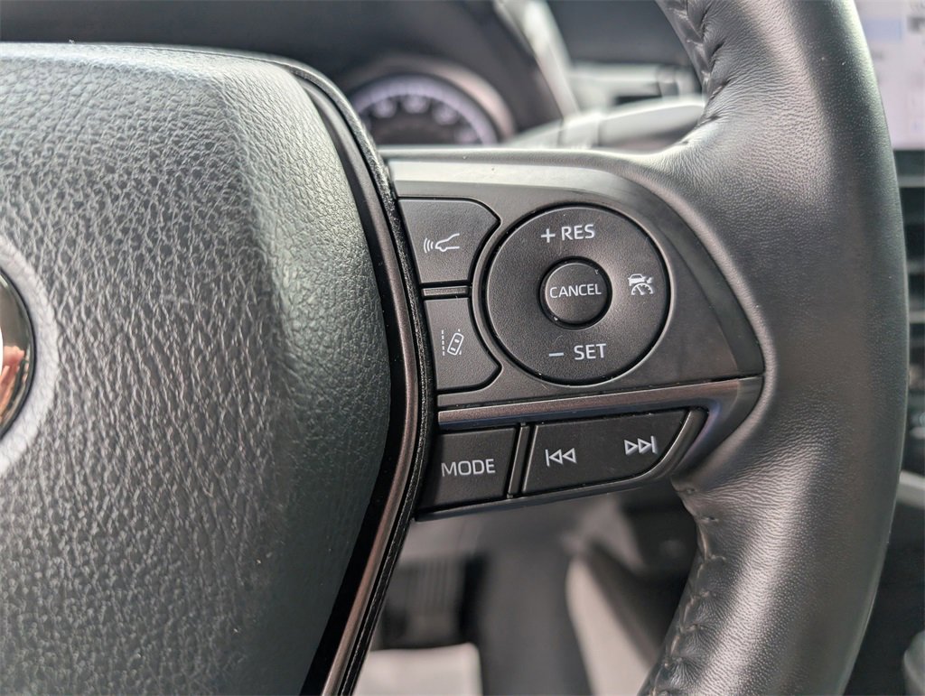 Used 2023 Toyota Camry SE w/ Convenience Package image 21