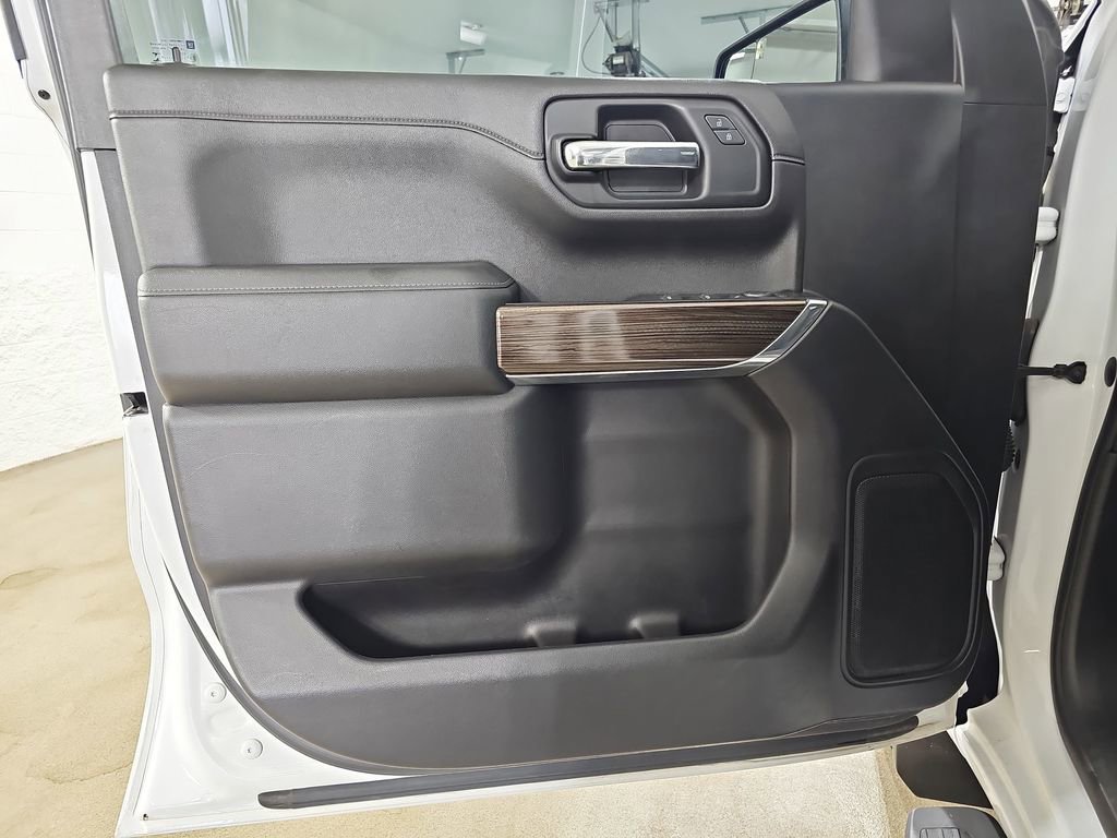 Used 2019 Chevrolet Silverado 1500 RST w/ All-Star Edition image 31