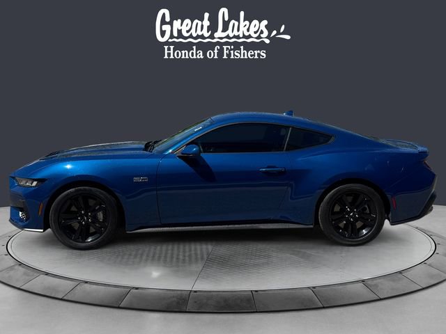 Used 2024 Ford Mustang GT RWD image 2