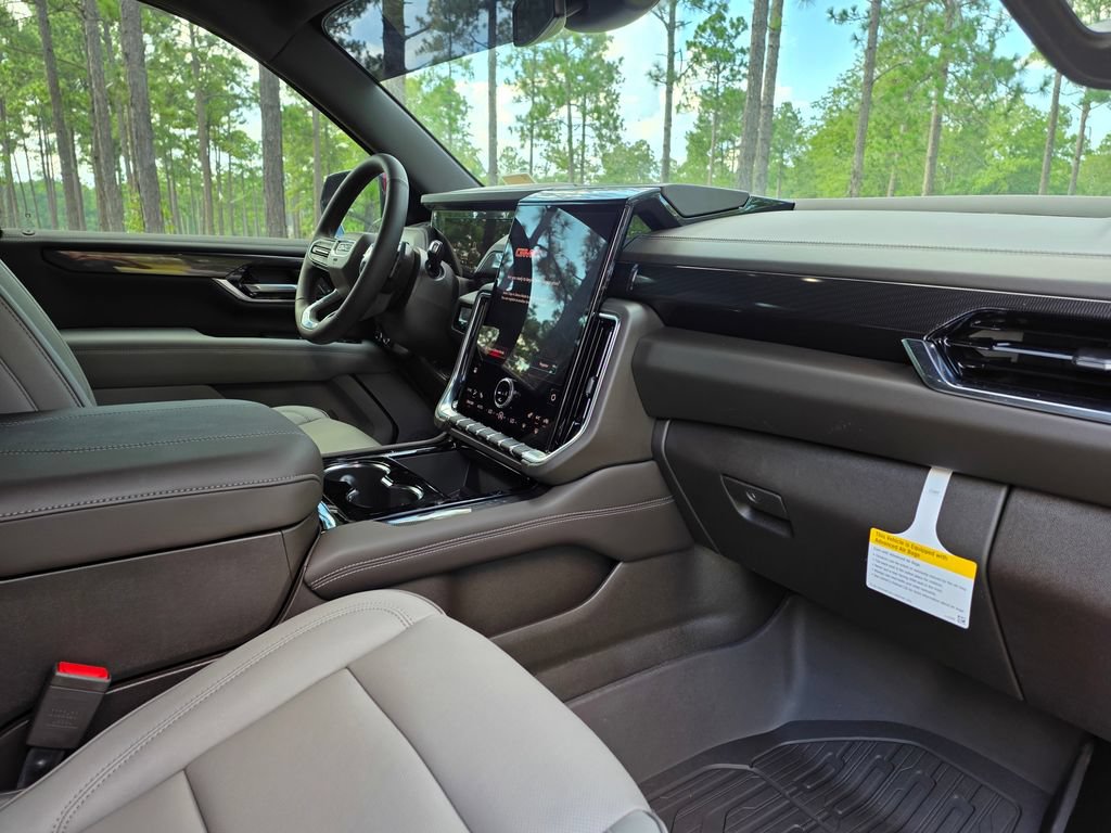 New 2026 GMC Yukon Elevation w/ LPO, Floor Liner Package RWD image 29