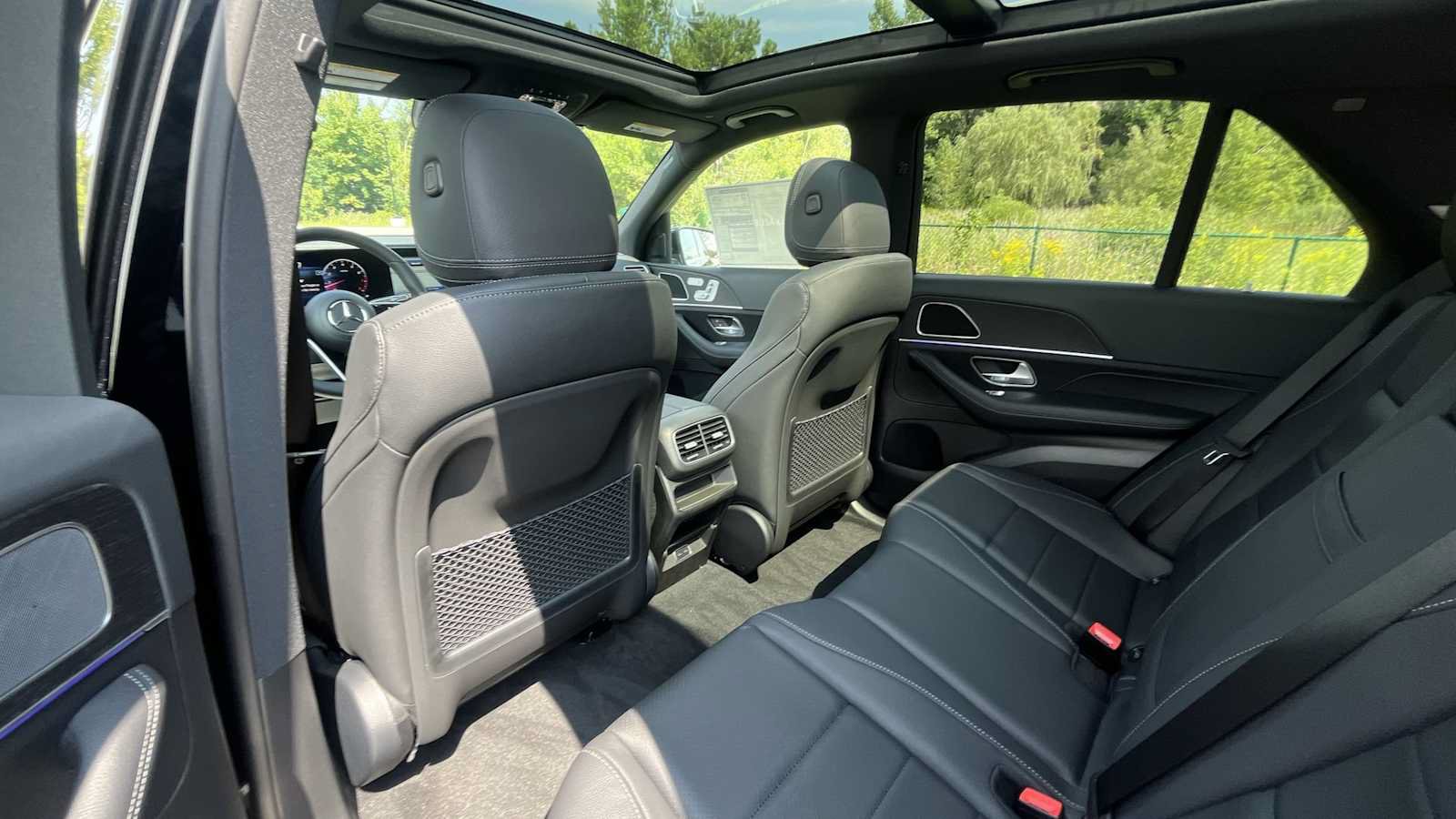 Used 2026 Mercedes-Benz GLE 350 4MATIC image 13
