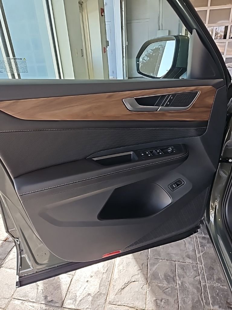 New 2026 Volkswagen Atlas SE image 29