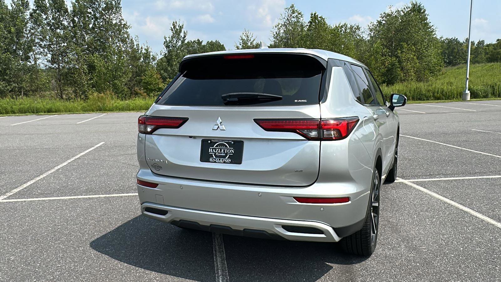 Used 2022 Mitsubishi Outlander SE image 7