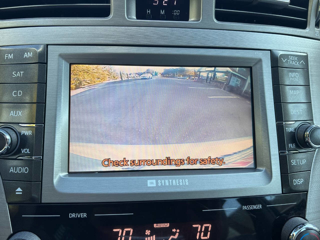 Used 2011 Toyota Avalon Limited image 17