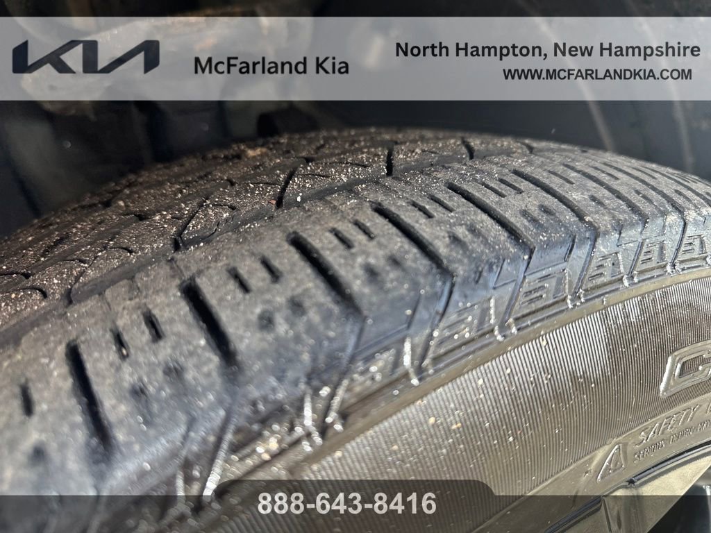 Used 2024 Kia Sorento X-Line EX image 17