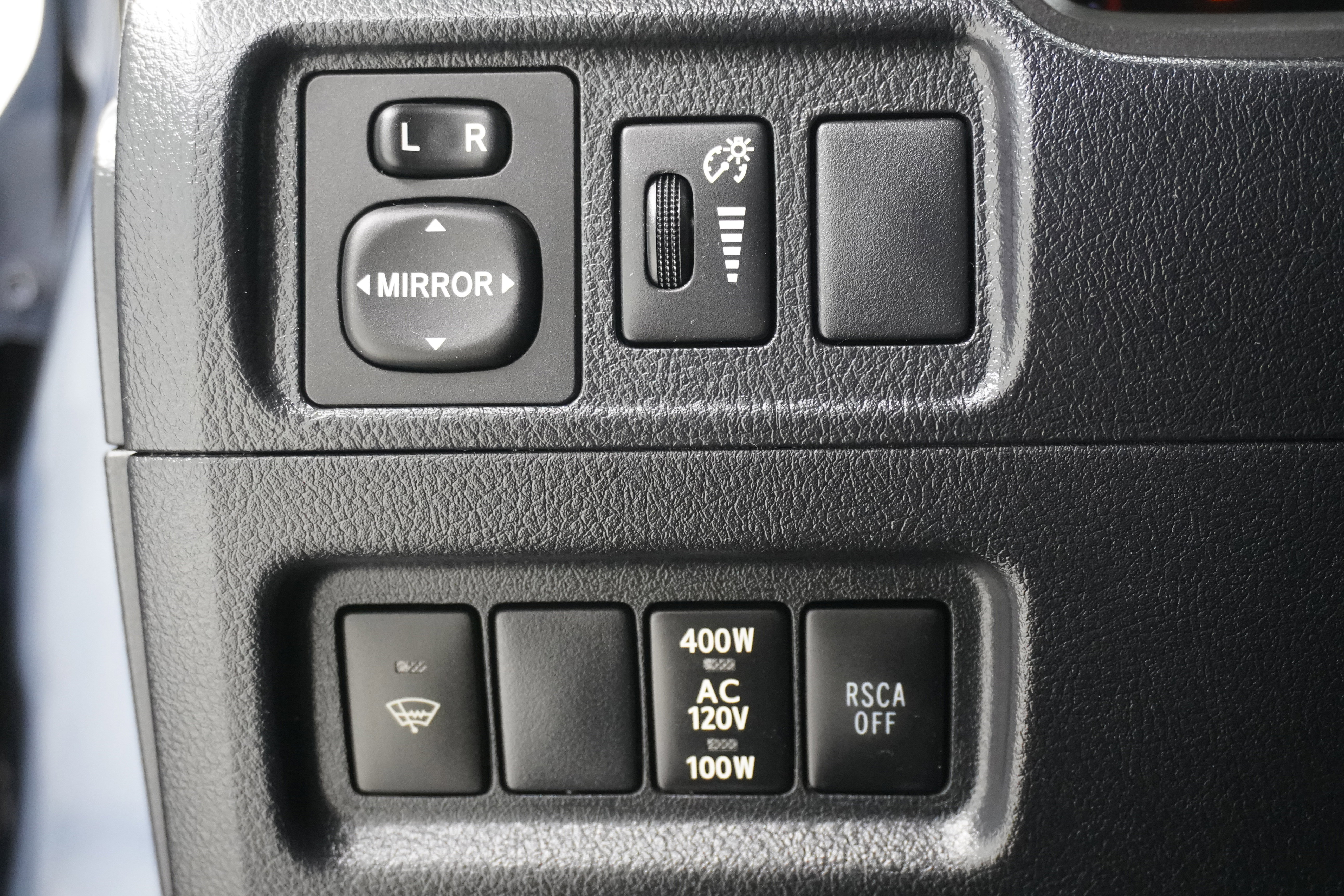 Used 2013 Toyota 4Runner Limited image 23