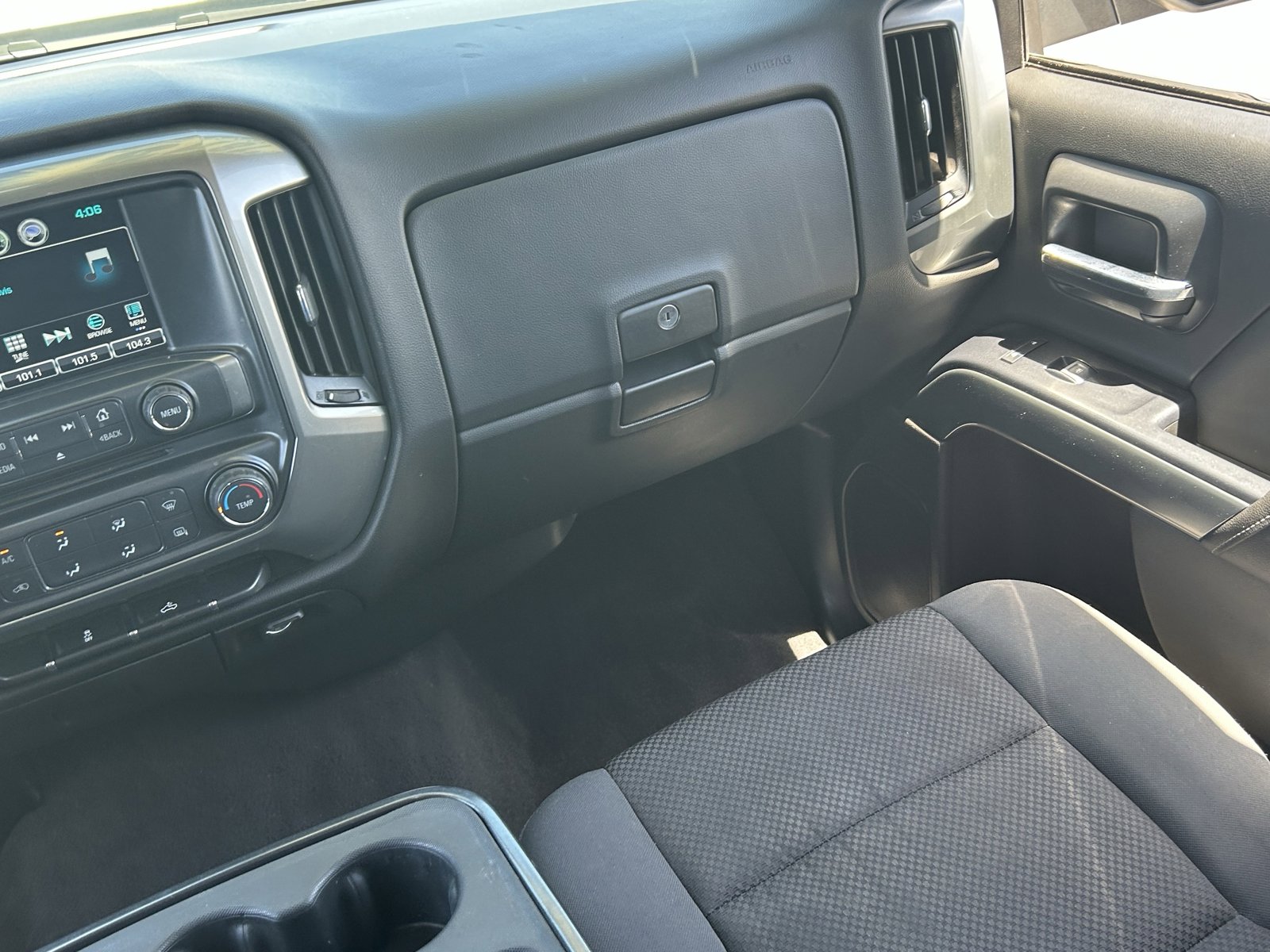 Certified 2019 Chevrolet Silverado 1500 LT RWD image 17