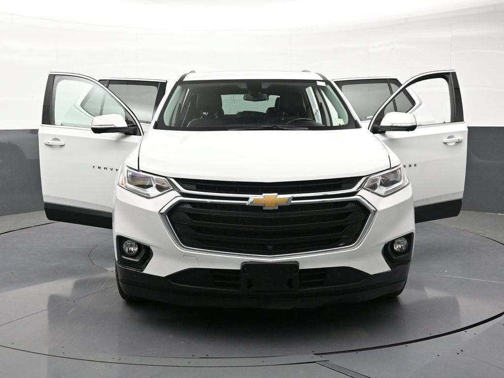 Certified 2020 Chevrolet Traverse LT w/ LT Premium Package AWD/4WD image 37