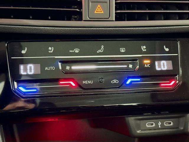 New 2025 Volkswagen Jetta SEL image 10