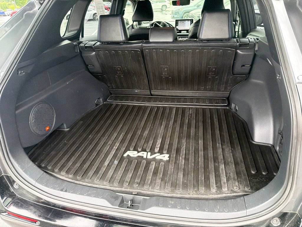 Used 2020 Toyota RAV4 XSE AWD/4WD image 17
