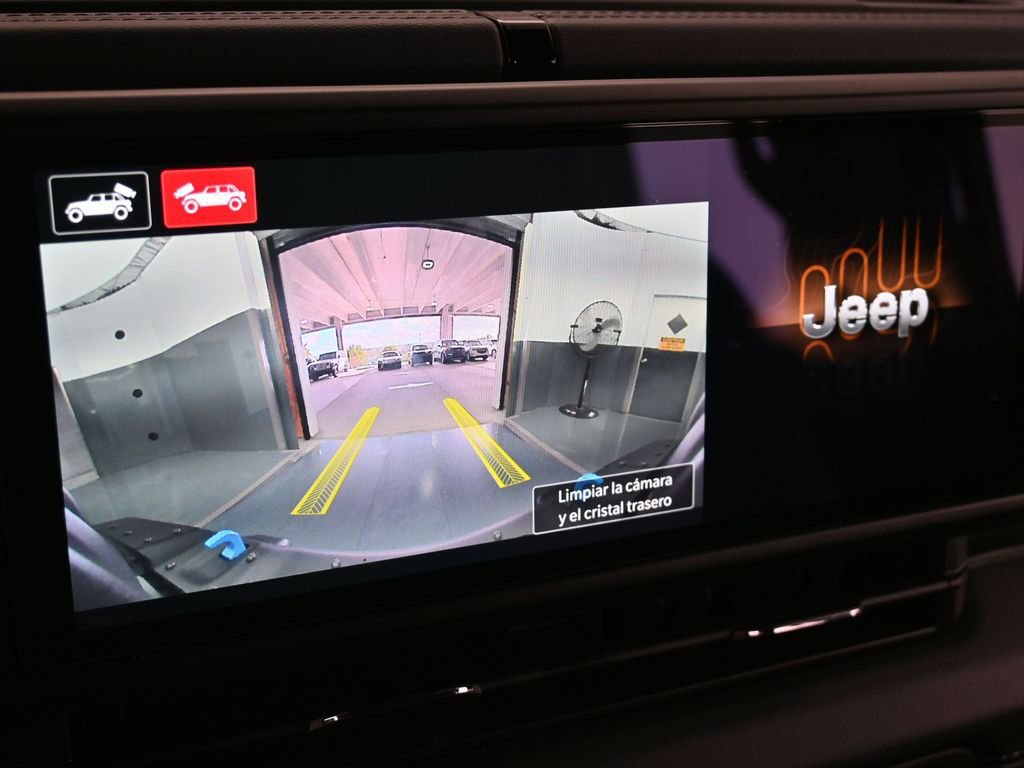 Used 2024 Jeep Wrangler Unlimited Rubicon 4xe image 22