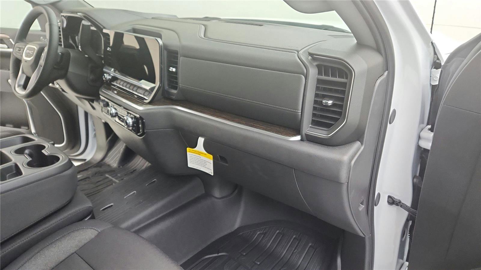 New 2026 GMC Sierra 1500 SLE image 33