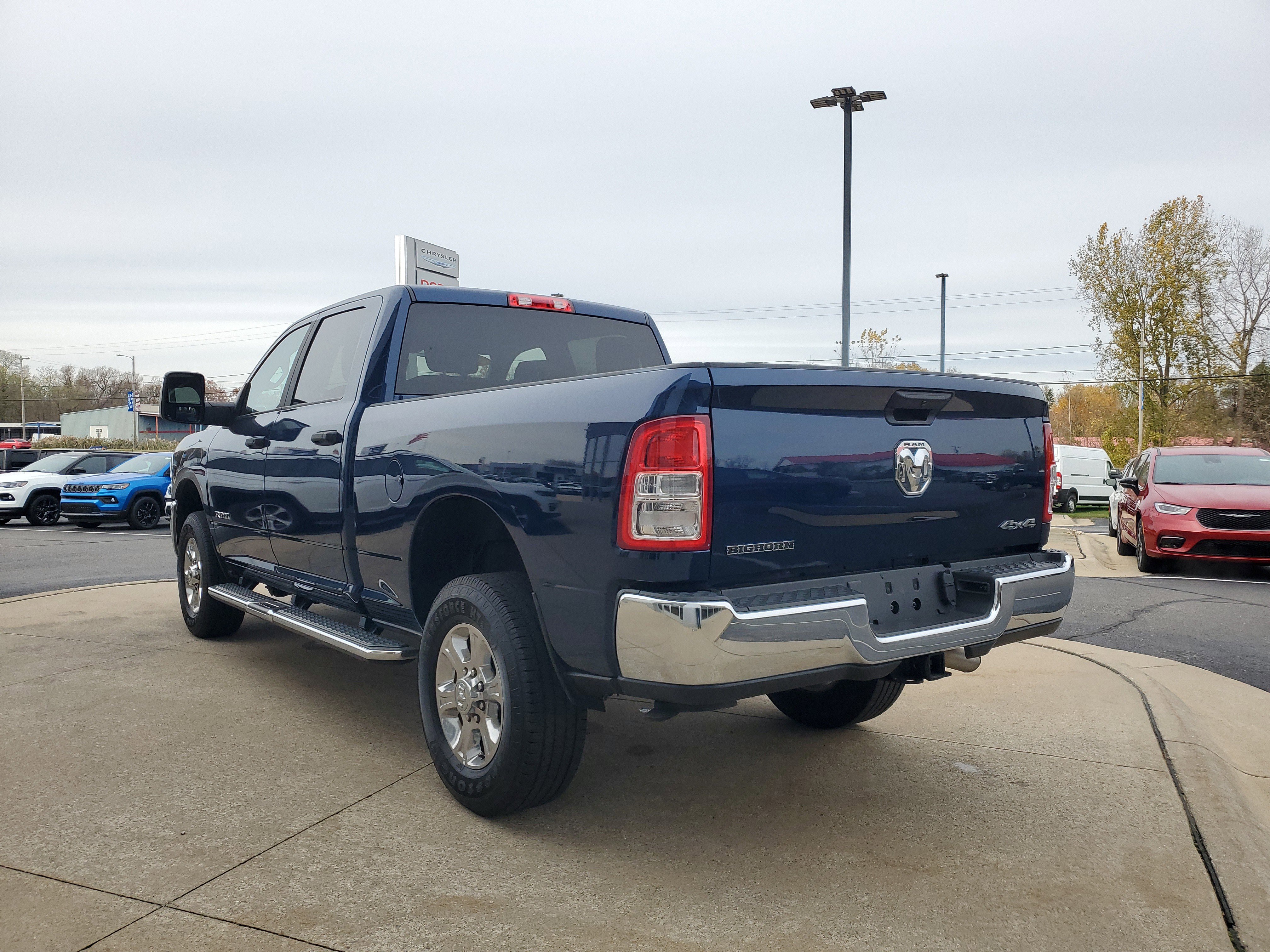 Used 2024 RAM 2500 Big Horn w/ Bed Utility Group image 3