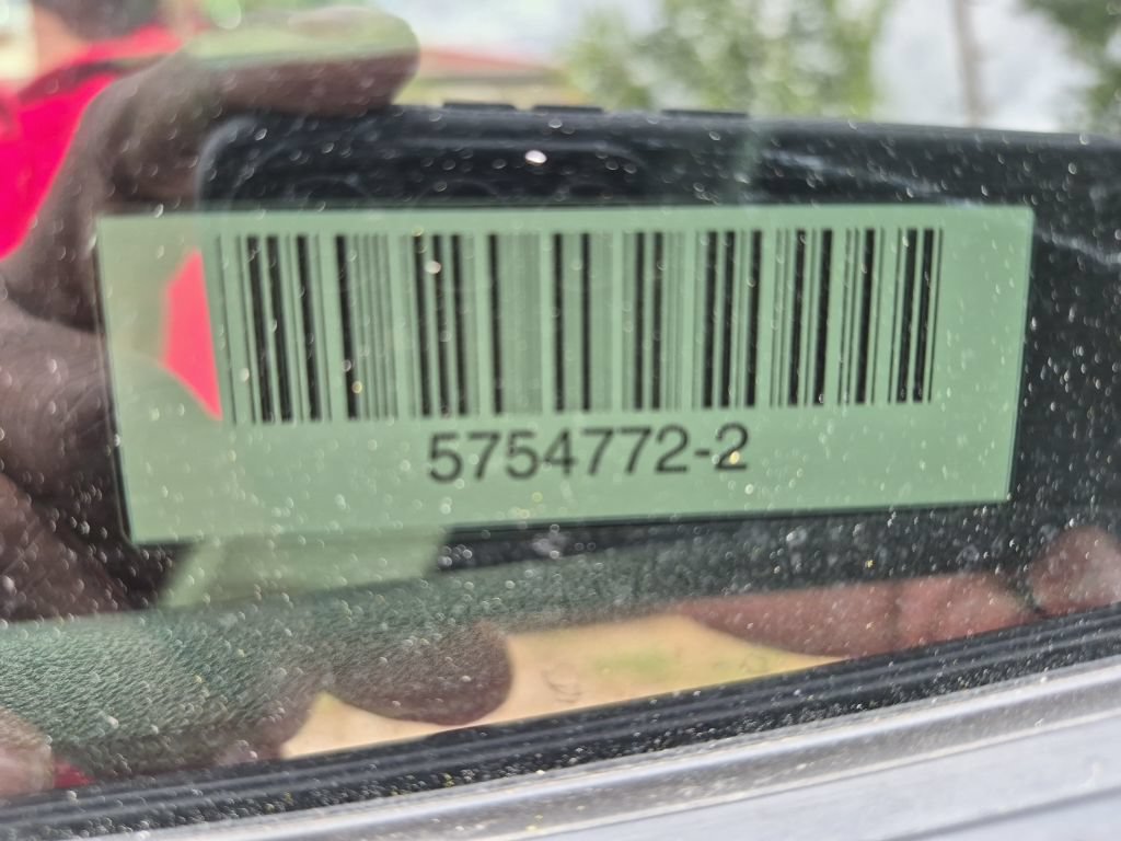 Used 2025 Ford Escape Active AWD/4WD image 9