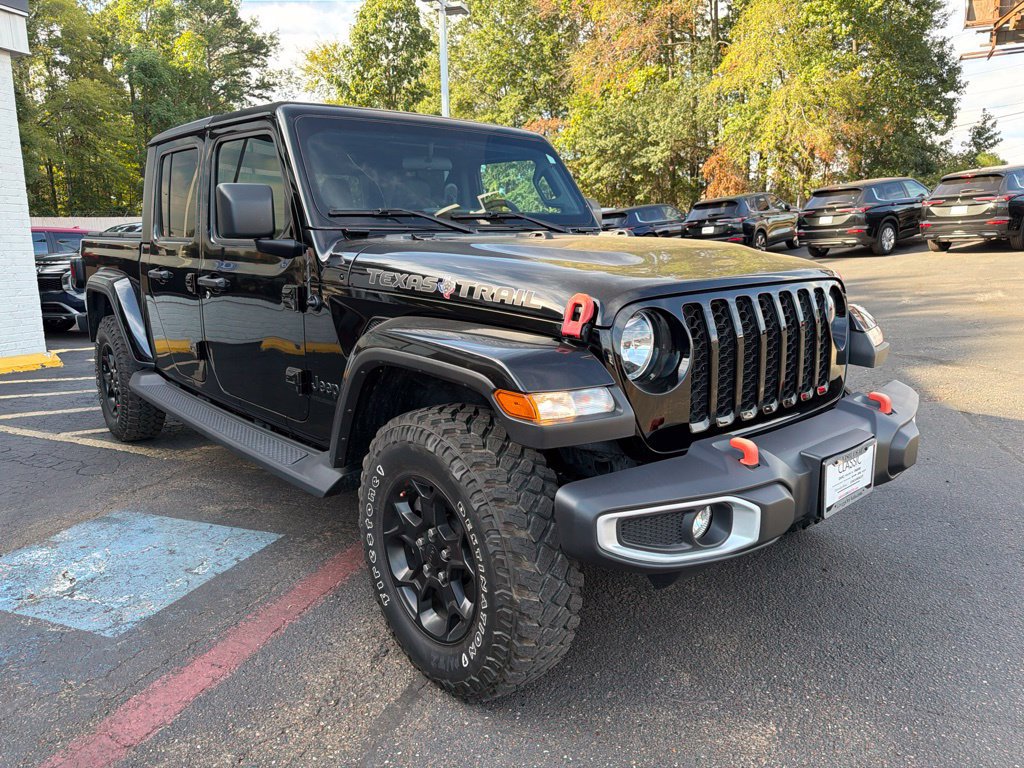 Used 2023 Jeep Gladiator Sport AWD/4WD image 5