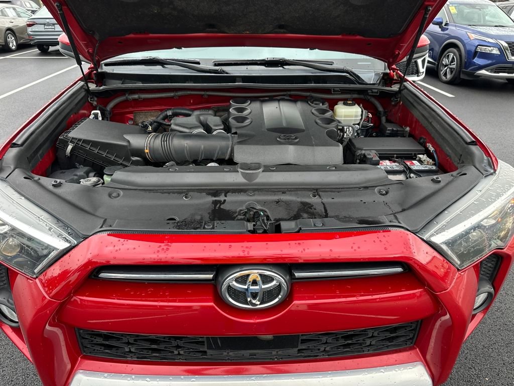 Used 2020 Toyota 4Runner TRD Off-Road image 10