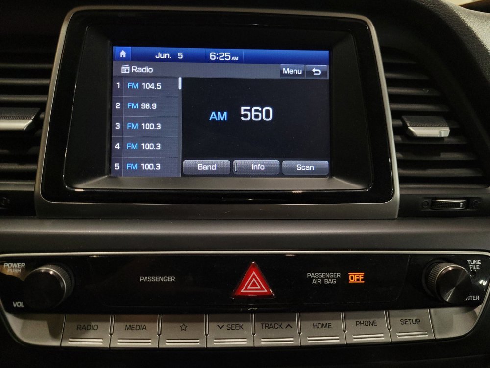 Used 2019 Hyundai Sonata SE FWD image 25