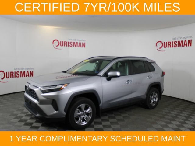 Used 2024 Toyota RAV4 XLE w/ Convenience Package FWD image 3