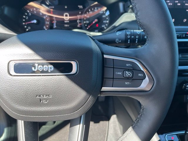 New 2026 Jeep Compass Latitude AWD/4WD image 28