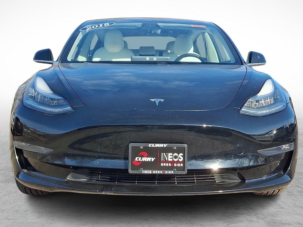 Used 2018 Tesla Model 3 Mid Range image 2