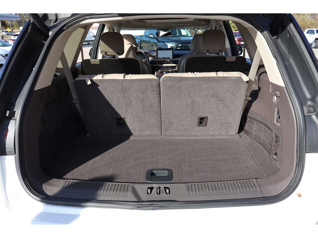 Used 2022 Lincoln Aviator Reserve w/ Equipment Group 201A image 51