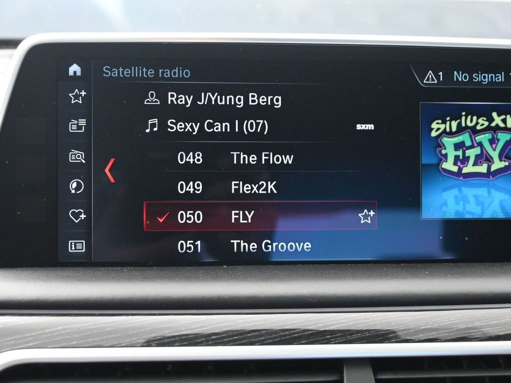 Used 2018 BMW 750i 750i 4D Sedan image 31