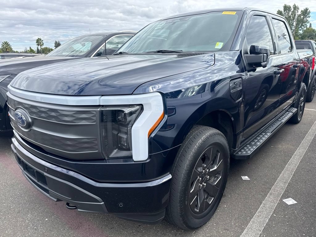Used 2023 Ford F150 Lightning Lariat