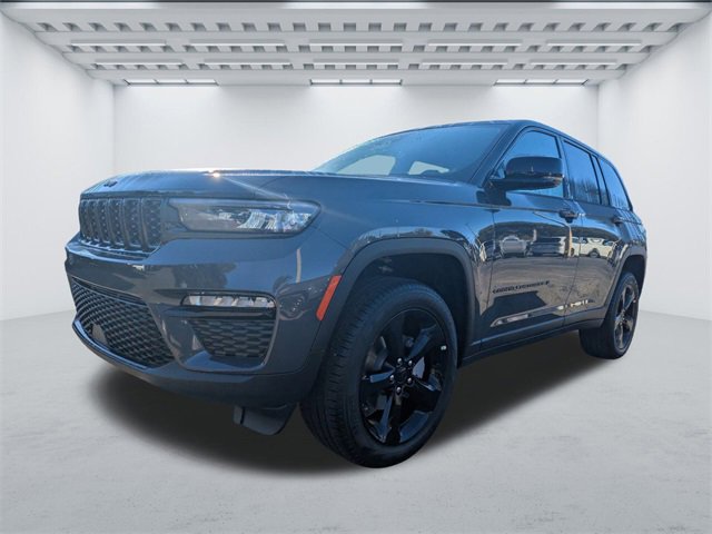 New 2025 Jeep Grand Cherokee Limited w/ Black Appearance Package image 7