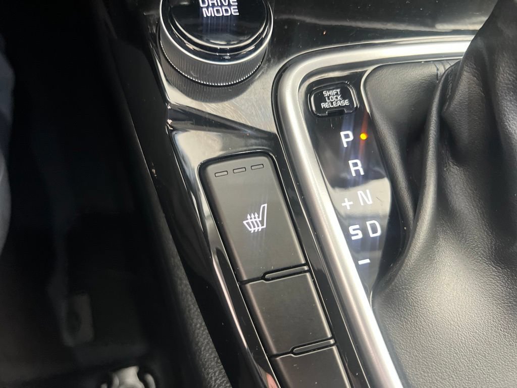 Certified 2023 Kia Seltos S w/ Navigation Package AWD/4WD image 58