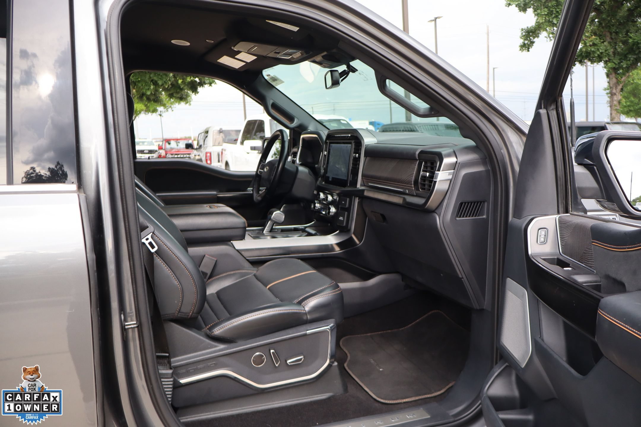 Used 2022 Ford F150 Platinum w/ Equipment Group 701A High AWD/4WD image 29
