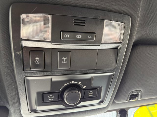 Used 2017 Toyota Tacoma TRD Off-Road w/ Tow Package image 18