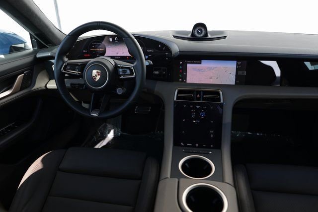 Used 2024 Porsche Taycan Turbo S image 19