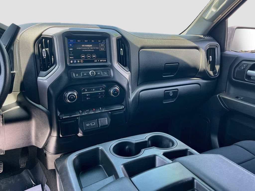 Used 2021 Chevrolet Silverado 1500 Custom Trail Boss AWD/4WD image 21