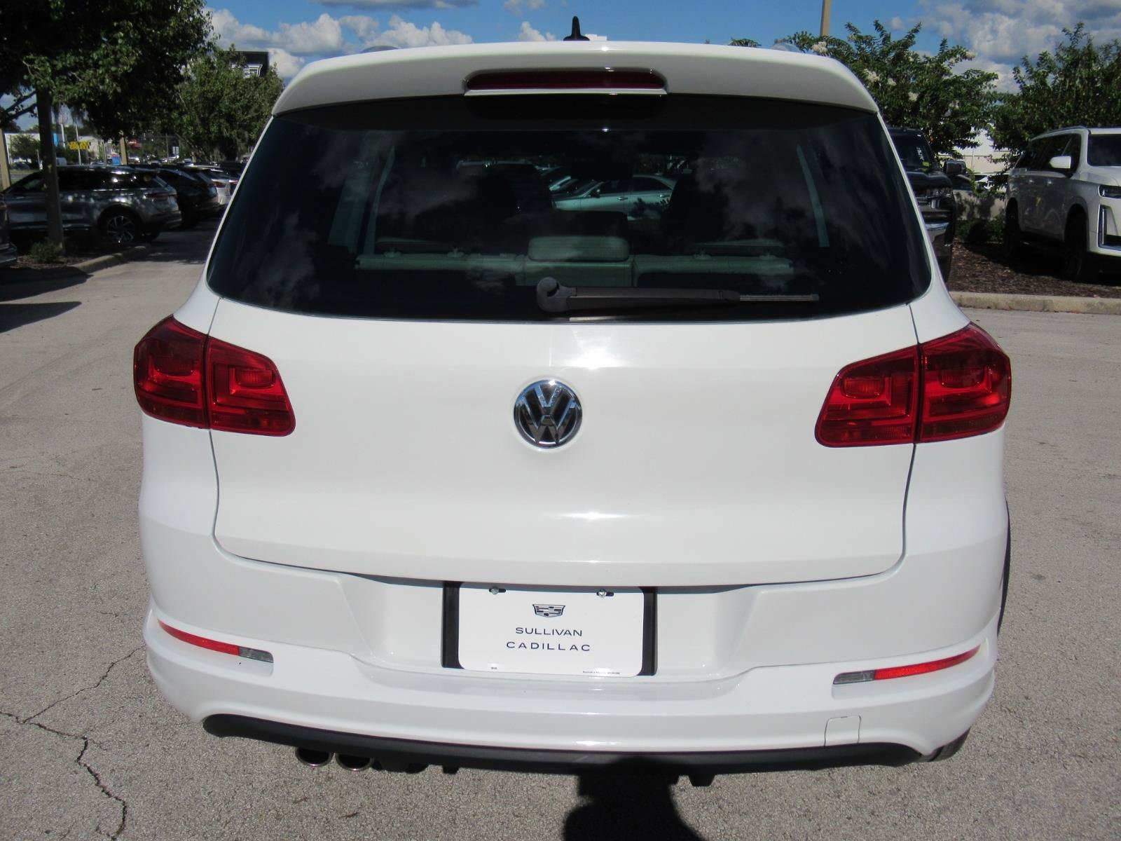 Used 2016 Volkswagen Tiguan R-Line FWD image 7