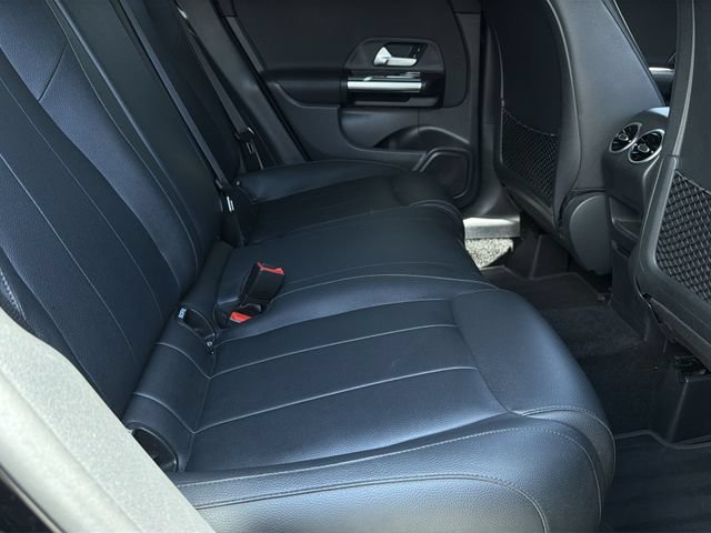 Used 2023 Mercedes-Benz GLA 250 image 37