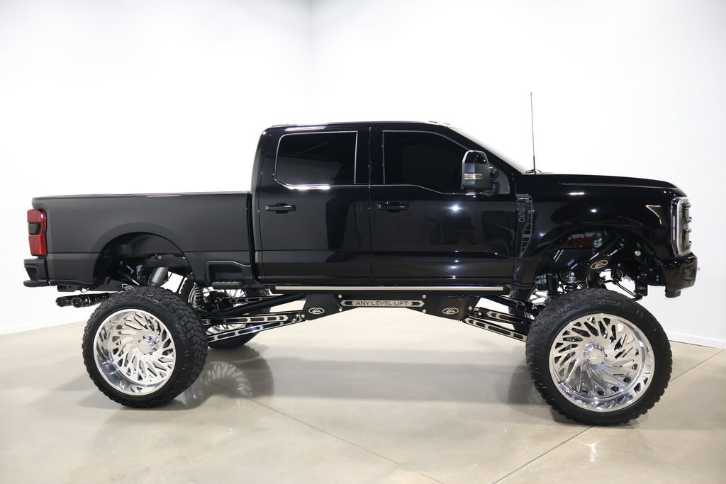 Used 2024 Ford F350 Limited w/ FX4 Off-Road Package image 85