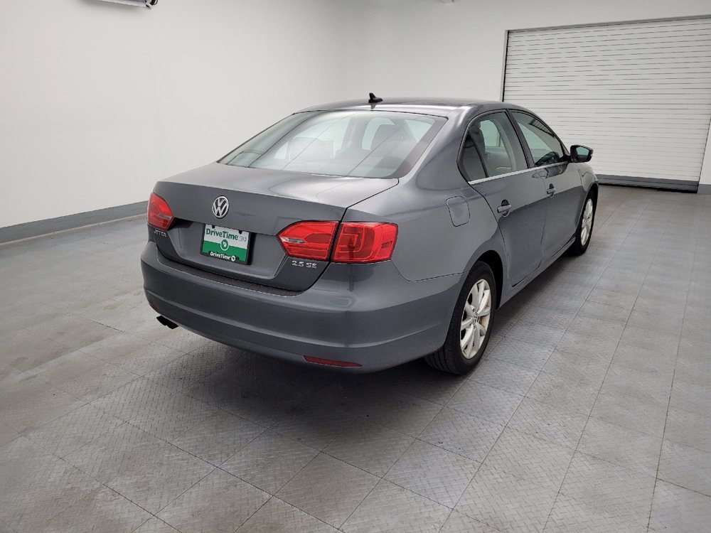 Used 2013 Volkswagen Jetta SE FWD image 9