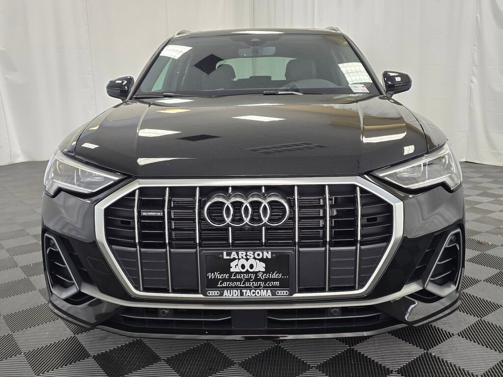 New 2025 Audi Q3 2.0T Premium Plus image 9