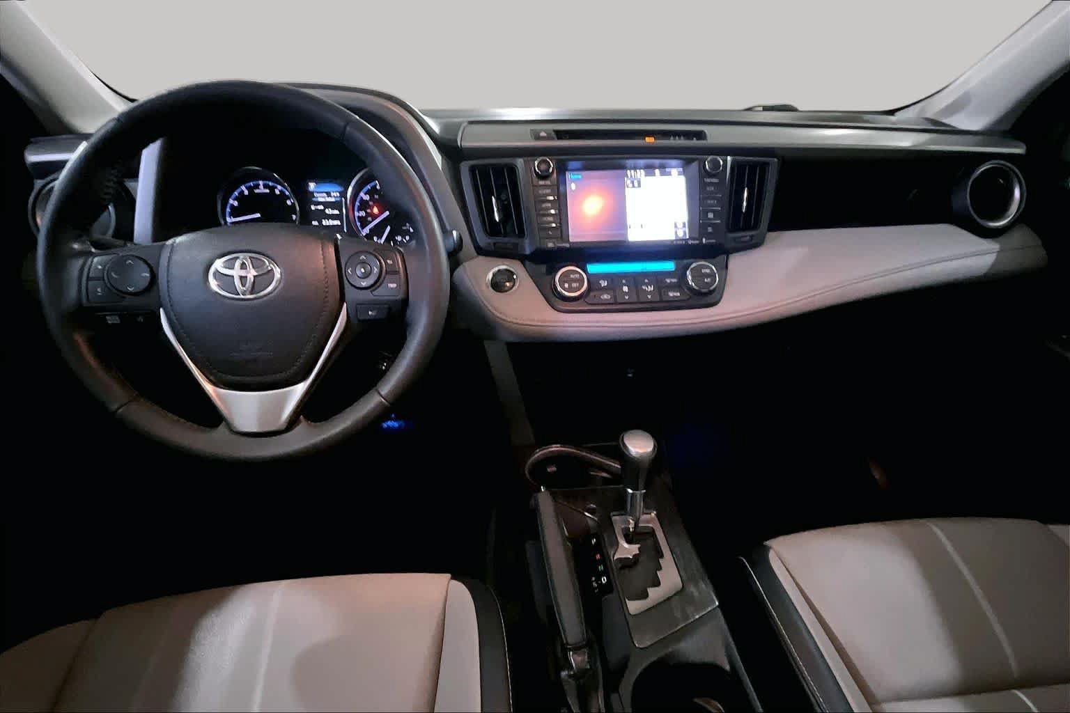 Used 2017 Toyota RAV4 Platinum w/ All Weather Liner Package AWD/4WD image 15