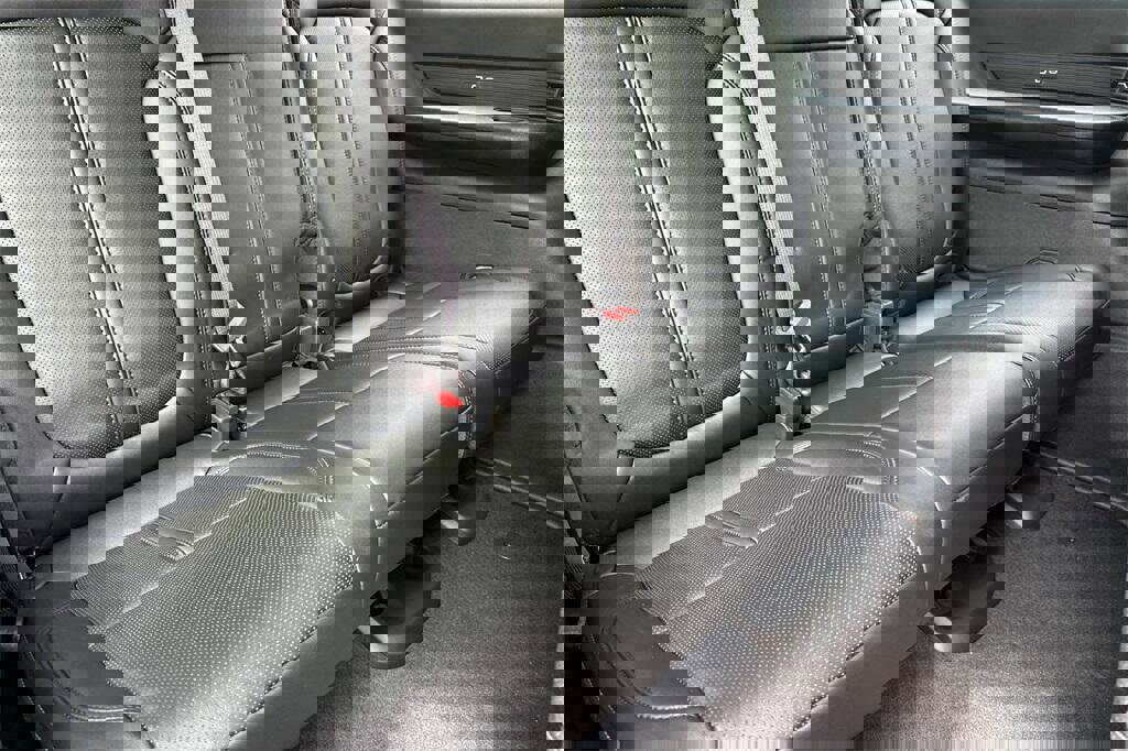 New 2025 Jeep Wagoneer 4WD image 12