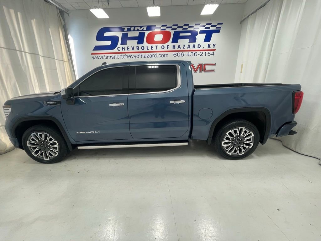 Used 2024 GMC Sierra 1500 Denali Ultimate AWD/4WD image 8