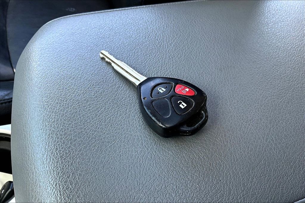 Used 2010 Toyota 4Runner SR5 image 10