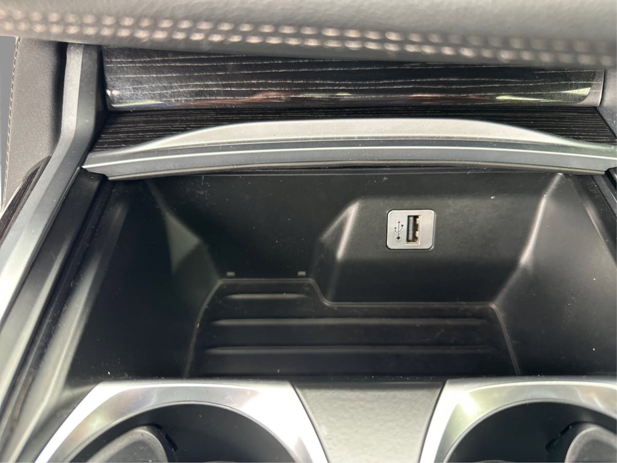 Used 2017 BMW 750i xDrive AWD/4WD image 43