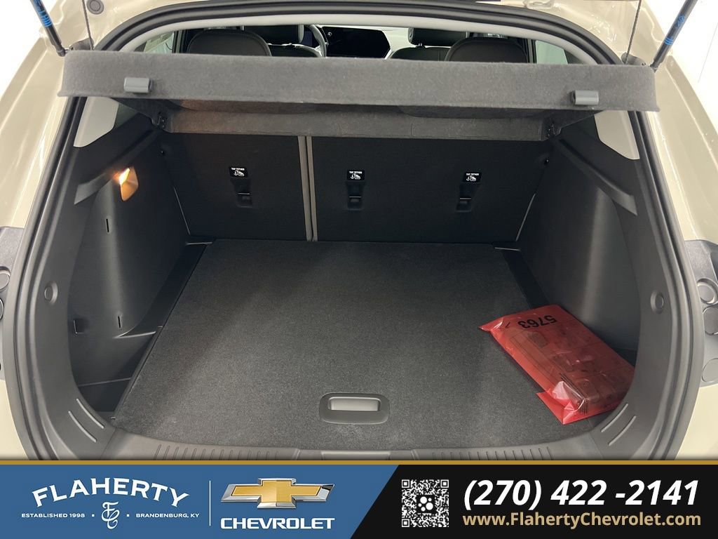 New 2026 Chevrolet Trax ACTIV w/ Driver Confidence Package image 20