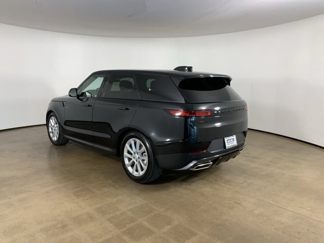Used 2025 Land Rover Range Rover Sport SE AWD/4WD image 14