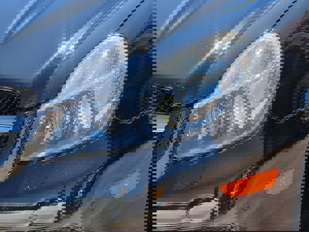 Used 2012 Mercedes-Benz SL 550 image 9